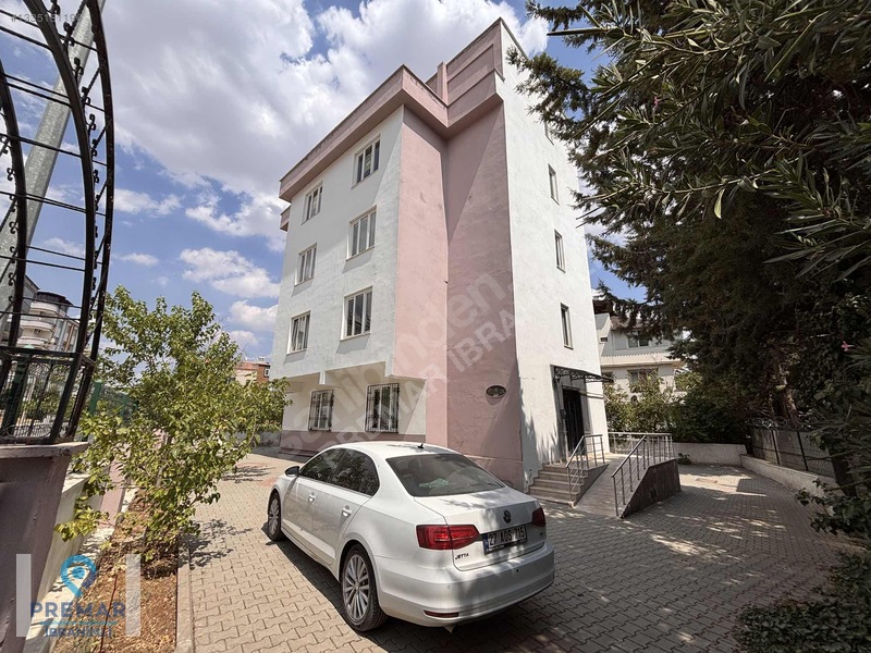 Güvenevler De Yeni Bakımlı 3+1 Kiralık Daire — fotoğraf 2