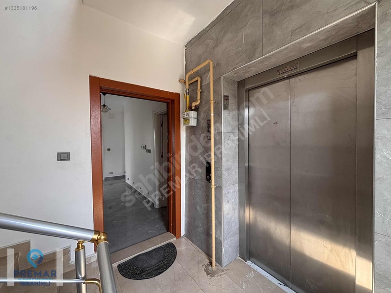 Güvenevler De Yeni Bakımlı 3+1 Kiralık Daire — fotoğraf 4