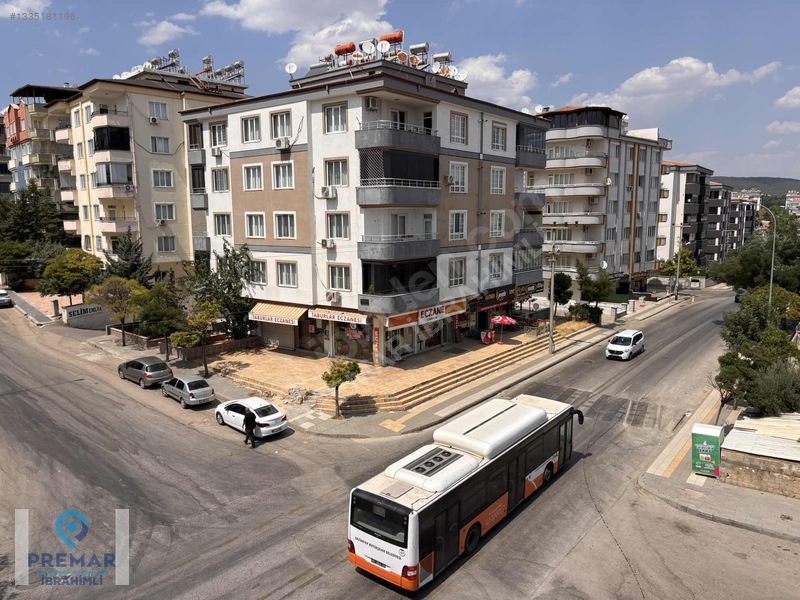 Güvenevler De Yeni Bakımlı 3+1 Kiralık Daire — fotoğraf 16