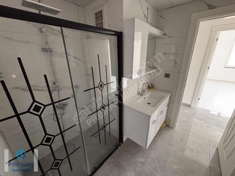 Güvenevler De Yeni Bakımlı 3+1 Kiralık Daire — fotoğraf 23