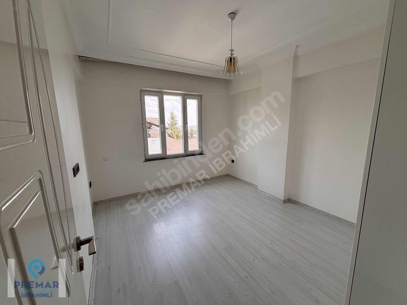 Güvenevler De Yeni Bakımlı 3+1 Kiralık Daire — fotoğraf 24