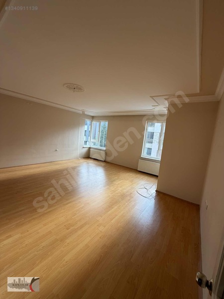 Kafkaslar Gayrimenkulden Güller Sokakta 3+1 — fotoğraf 10