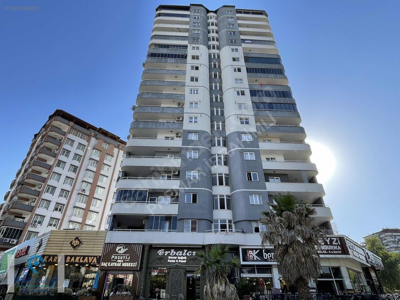 Gaziantebin Efsanesi Yüksek Bina Da Satılık 3+1 190 M2 Daire — fotoğraf 3