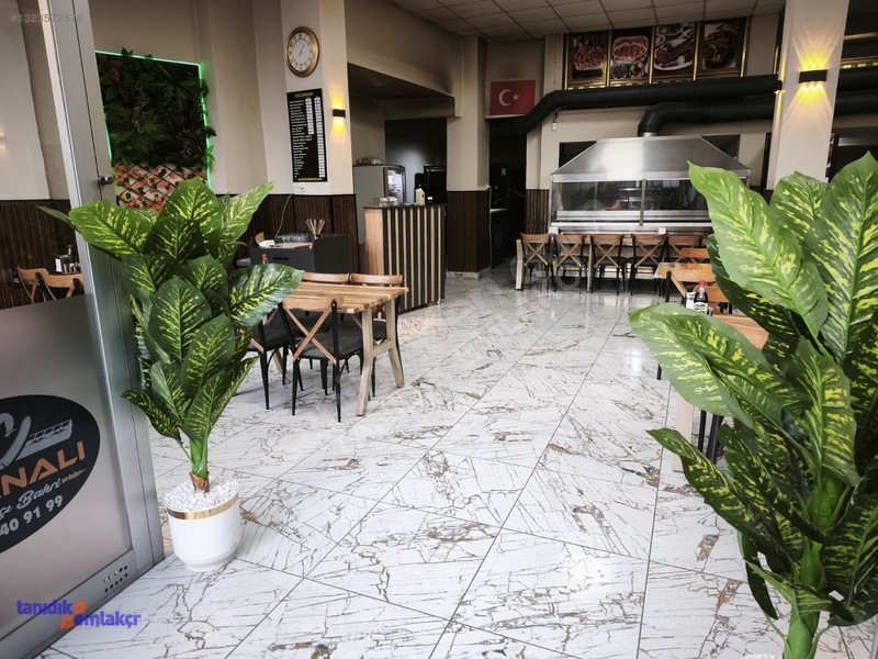 Tanıdık Emlakçı'dan Bor Merkezde Aktif Cirolu Kebap Salonu — fotoğraf 3