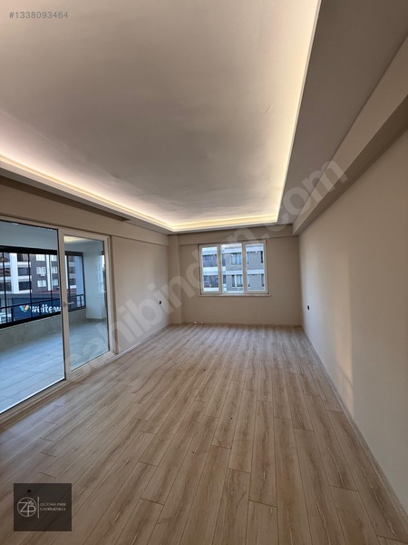 Zeugmaparktan Mrf Konutlarında Önü Açık Satılık 2.5+1 Daire