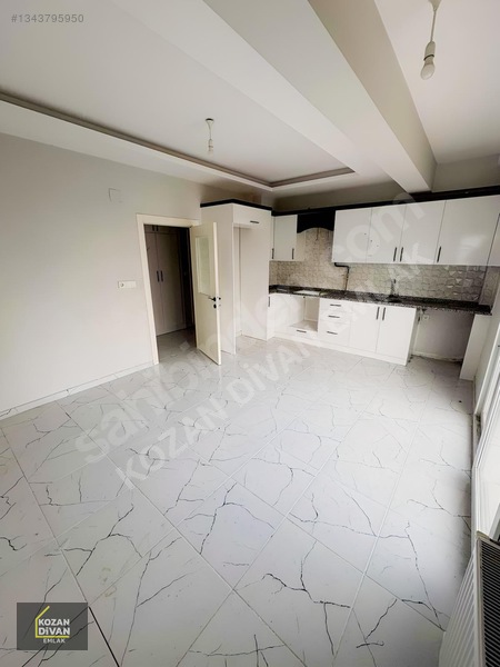 Kozan Divan Emlak'tan Çanaklı Kavşağında Kiralık 3+1 — fotoğraf 4