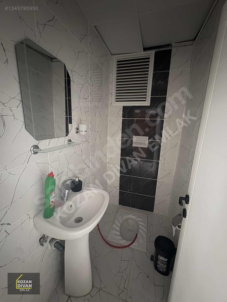 Kozan Divan Emlak'tan Çanaklı Kavşağında Kiralık 3+1 — fotoğraf 16