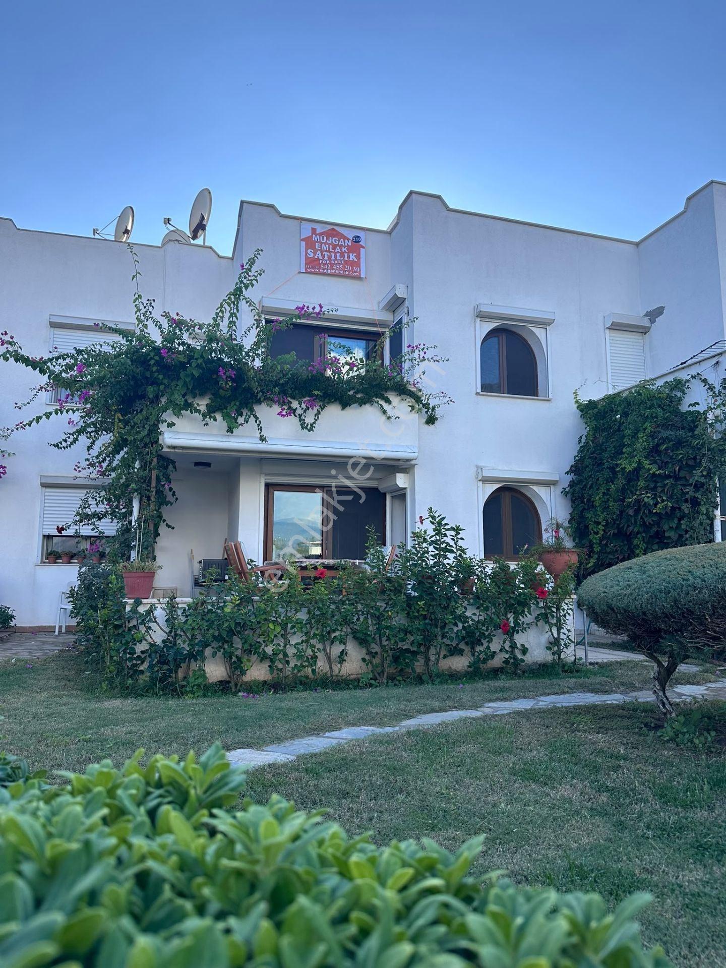 Marmaris İçmelerde Özel Plajlı Denize Sıfır Sitede Villa — fotoğraf 2