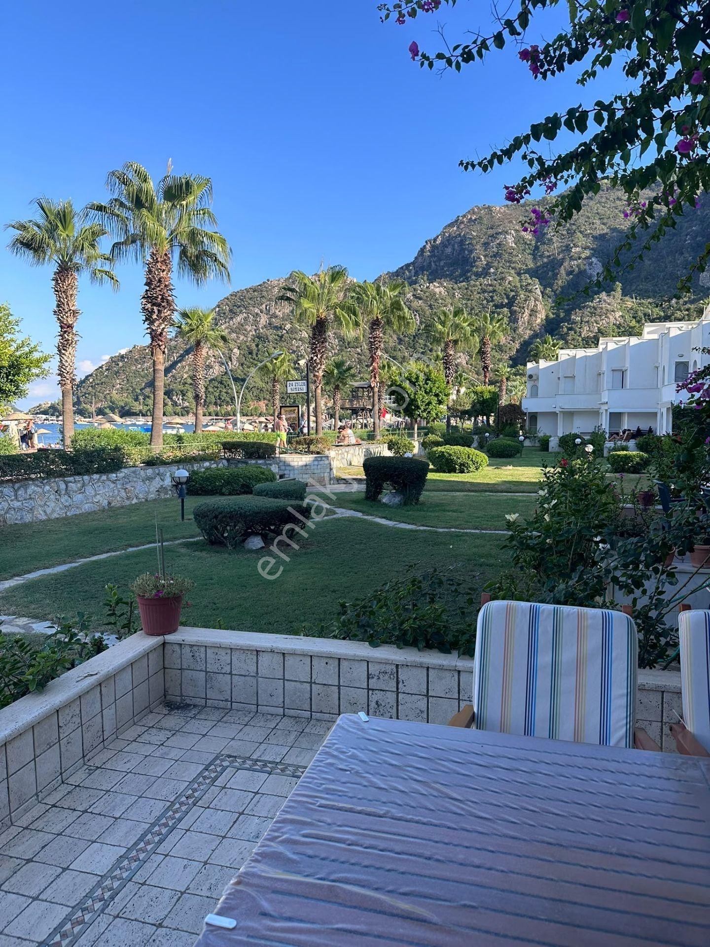 Marmaris İçmelerde Özel Plajlı Denize Sıfır Sitede Villa — fotoğraf 6