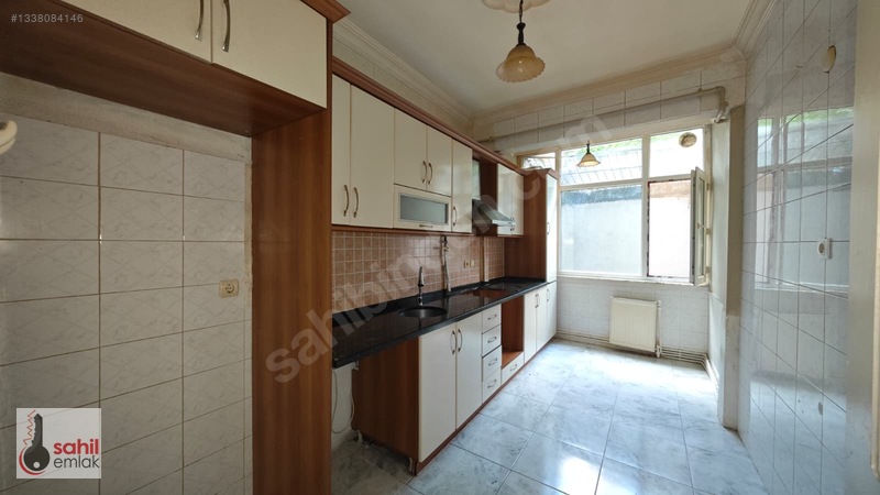 Sahil Emlak'tan Rize Mrk. Piriçelebi Mh. Kiralık 3+1 Daire — fotoğraf 3