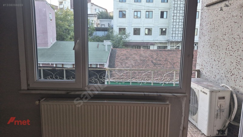 Sarıyer Cumhuriyet Mah. Metro Ve Ulaşım Yanı Caddede Kiralık 2+1 — fotoğraf 12