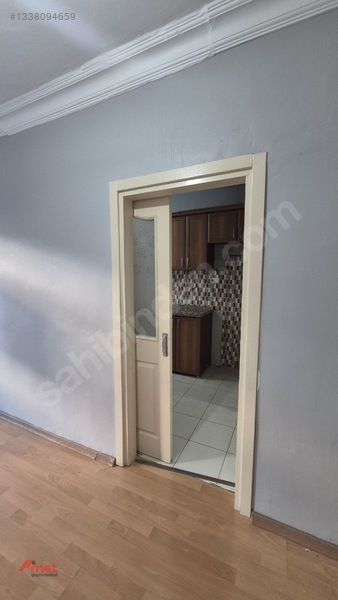 Sarıyer Cumhuriyet Mah. Metro Ve Ulaşım Yanı Caddede Kiralık 2+1 — fotoğraf 16