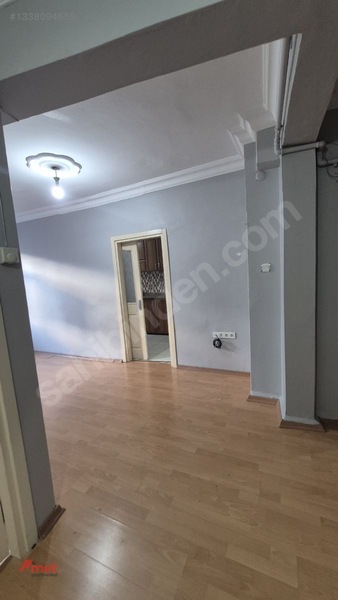Sarıyer Cumhuriyet Mah. Metro Ve Ulaşım Yanı Caddede Kiralık 2+1 — fotoğraf 18
