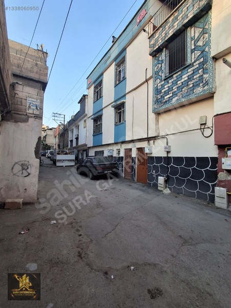 29 Ekim Mahallesi Satılık 3 Katlı Ev