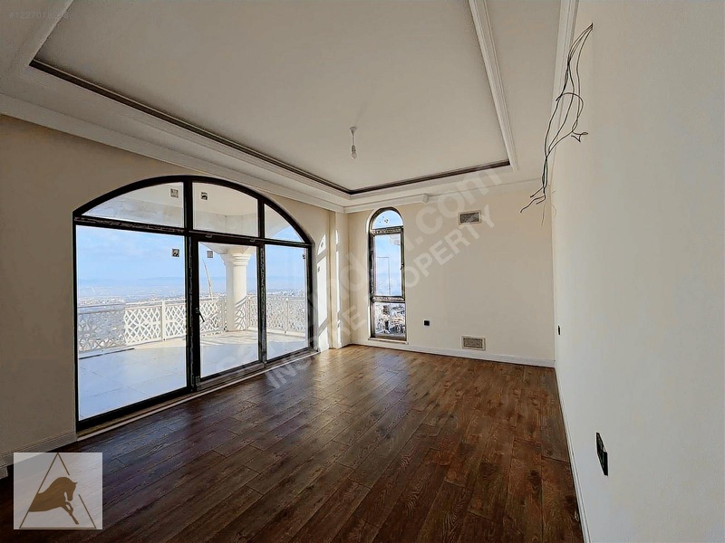 Zümrüd Ü Anka Yuvacık Da En Ön Sıra Şerefiyeli Satılık 4+1 Villa — fotoğraf 10