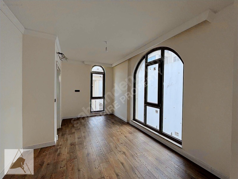 Zümrüd Ü Anka Yuvacık Da En Ön Sıra Şerefiyeli Satılık 4+1 Villa — fotoğraf 16
