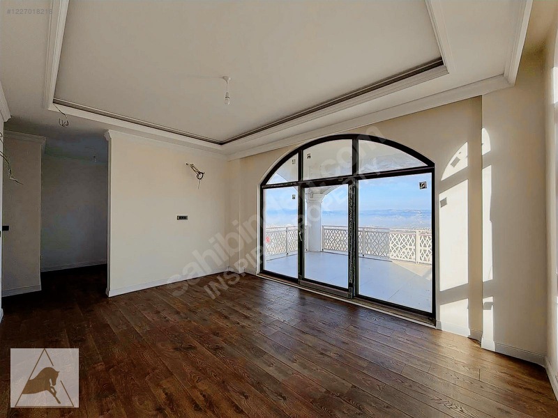 Zümrüd Ü Anka Yuvacık Da En Ön Sıra Şerefiyeli Satılık 4+1 Villa — fotoğraf 19