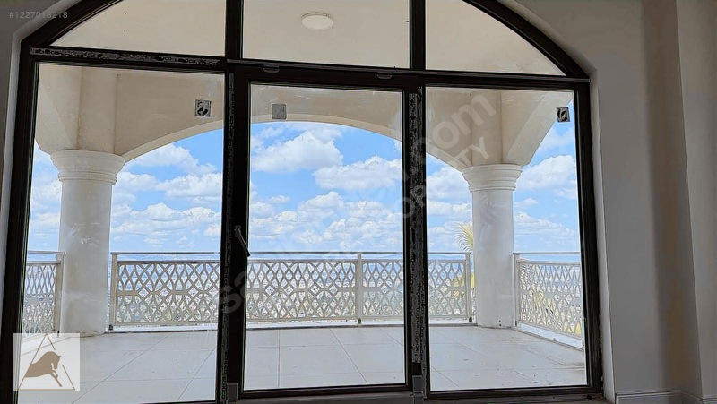 Zümrüd Ü Anka Yuvacık Da En Ön Sıra Şerefiyeli Satılık 4+1 Villa — fotoğraf 39