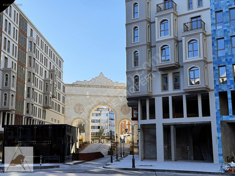 Meydan Ardıçlı'da Geniş Cephe Kiralık Dükkan — fotoğraf 3