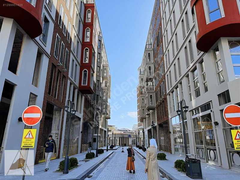 Meydan Ardıçlı'da Geniş Cephe Kiralık Dükkan — fotoğraf 4