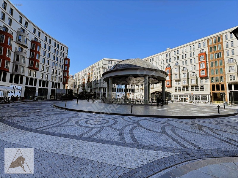 Meydan Ardıçlı'da Geniş Cephe Kiralık Dükkan — fotoğraf 6