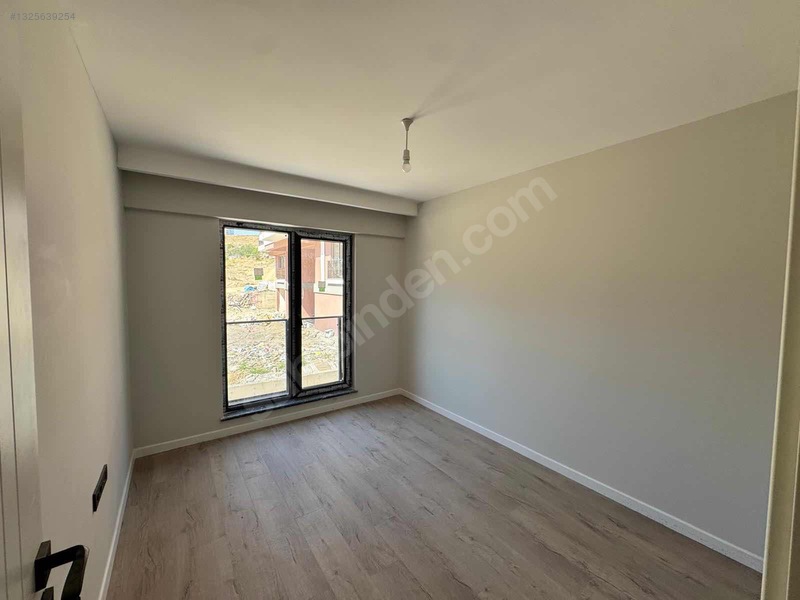 İncek Kızılcaşar Da Satılık 1+1 — fotoğraf 7