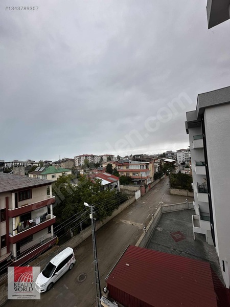 Realty World Demıroğlu Güvencesiyle Satılık Lüks 2+1 Daire — fotoğraf 14