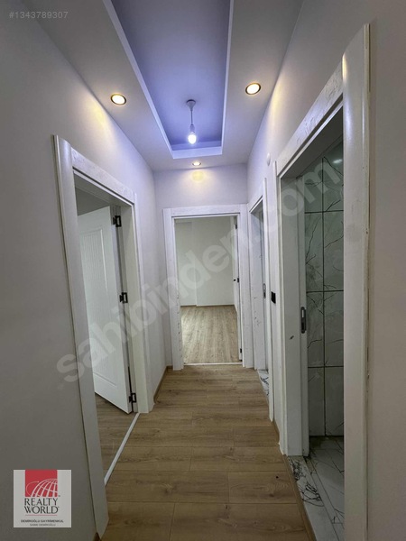 Realty World Demıroğlu Güvencesiyle Satılık Lüks 2+1 Daire — fotoğraf 15