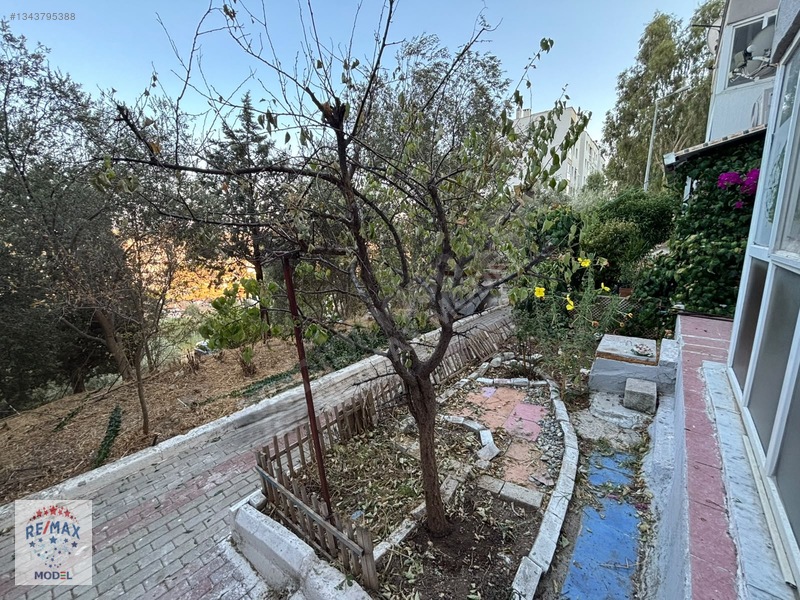 Çiğli Egekent'de Eşyalı 1+1 Satılık Daire — fotoğraf 6