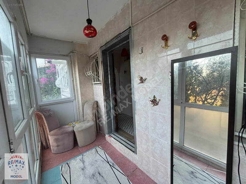 Çiğli Egekent'de Eşyalı 1+1 Satılık Daire — fotoğraf 7