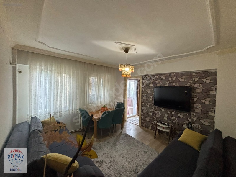 Çiğli Egekent'de Eşyalı 1+1 Satılık Daire — fotoğraf 14