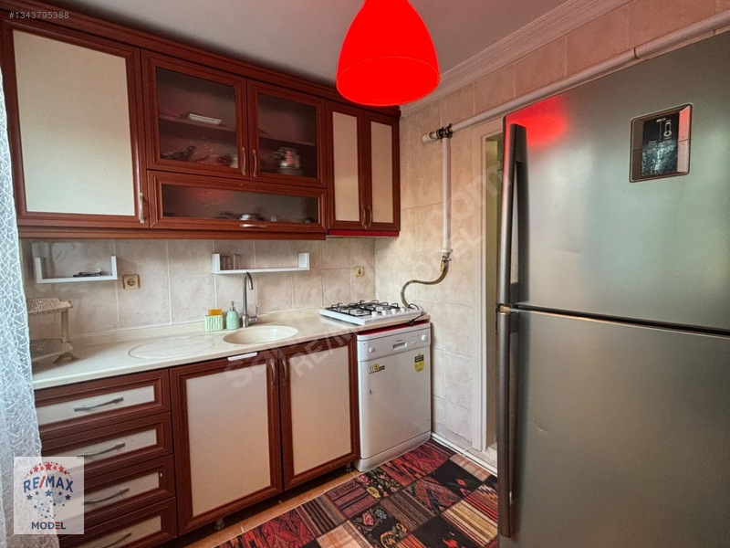 Çiğli Egekent'de Eşyalı 1+1 Satılık Daire — fotoğraf 20