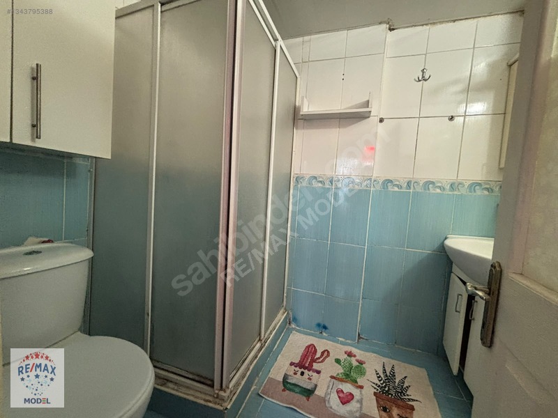 Çiğli Egekent'de Eşyalı 1+1 Satılık Daire — fotoğraf 25