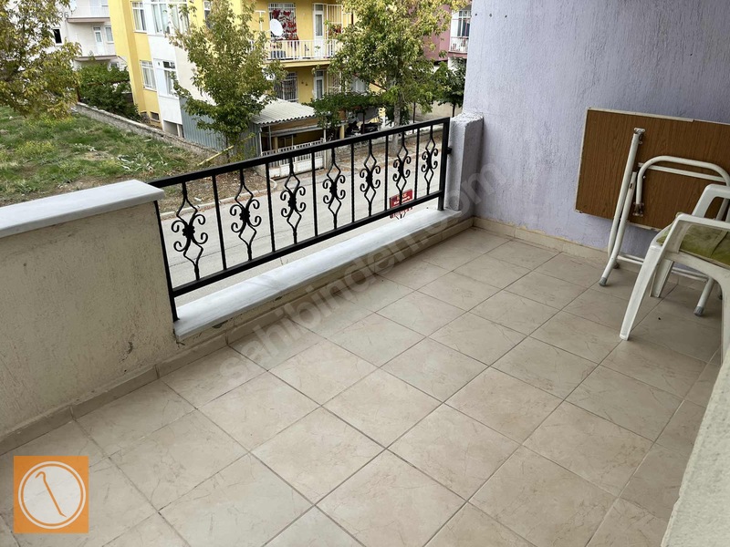 Merkezde Iyaşa Duraklara Yakın 2+1 2.kat Geniş Apart Daire — fotoğraf 13