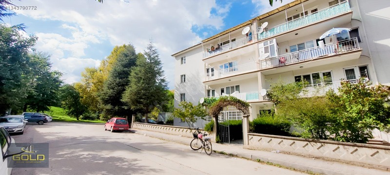 Gold Emlaktan Atatürk Bulv. Migros Karşısında Satılık 2+1 Daire