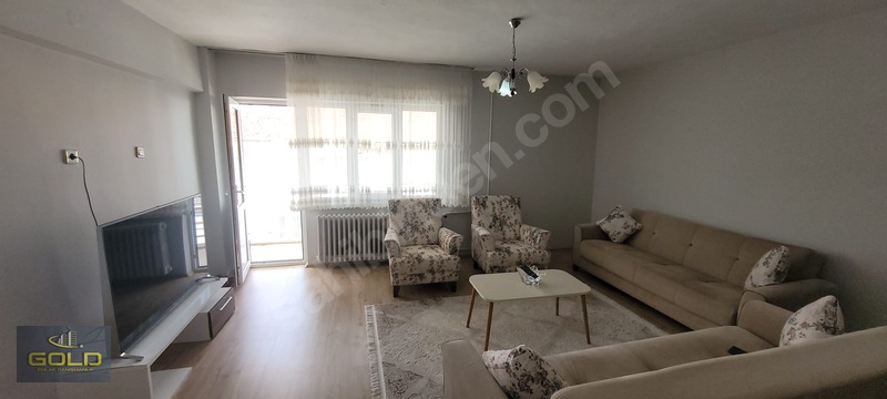 Gold Emlaktan Atatürk Bulv. Migros Karşısında Satılık 2+1 Daire — fotoğraf 4