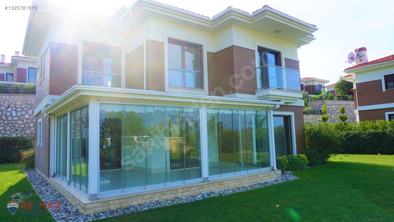 Remax Yelken'den Havuzlu, Güvenlikli Site İçi, Tam Müstakil — fotoğraf 6