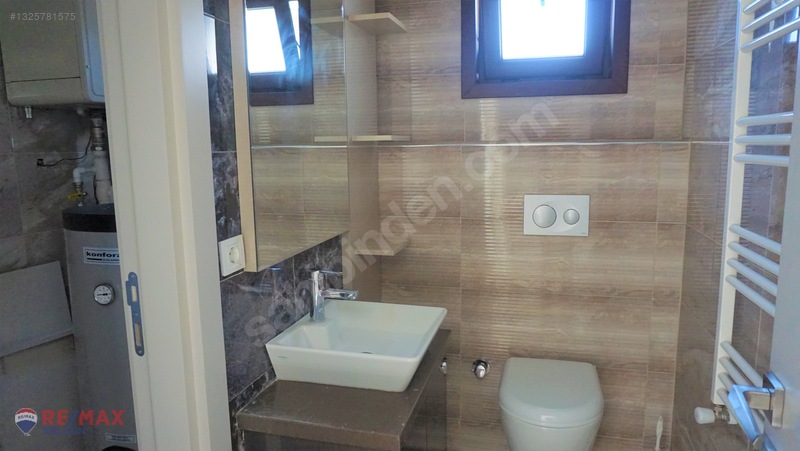 Remax Yelken'den Havuzlu, Güvenlikli Site İçi, Tam Müstakil — fotoğraf 15