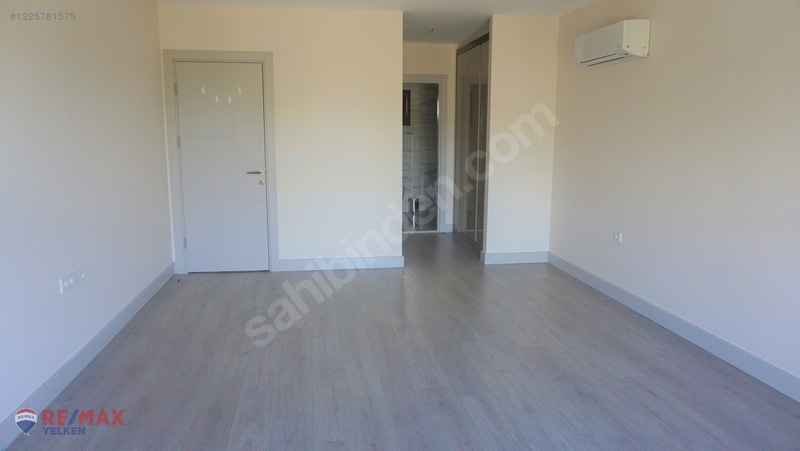 Remax Yelken'den Havuzlu, Güvenlikli Site İçi, Tam Müstakil — fotoğraf 19