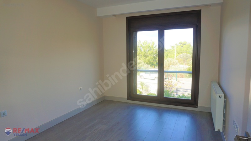 Remax Yelken'den Havuzlu, Güvenlikli Site İçi, Tam Müstakil — fotoğraf 23