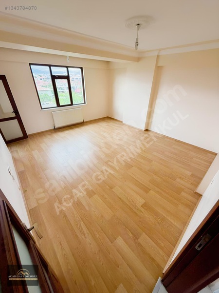 Diş Hastanesi Yanında Satılık 3+1 Çift Balkonlu Harika Daire