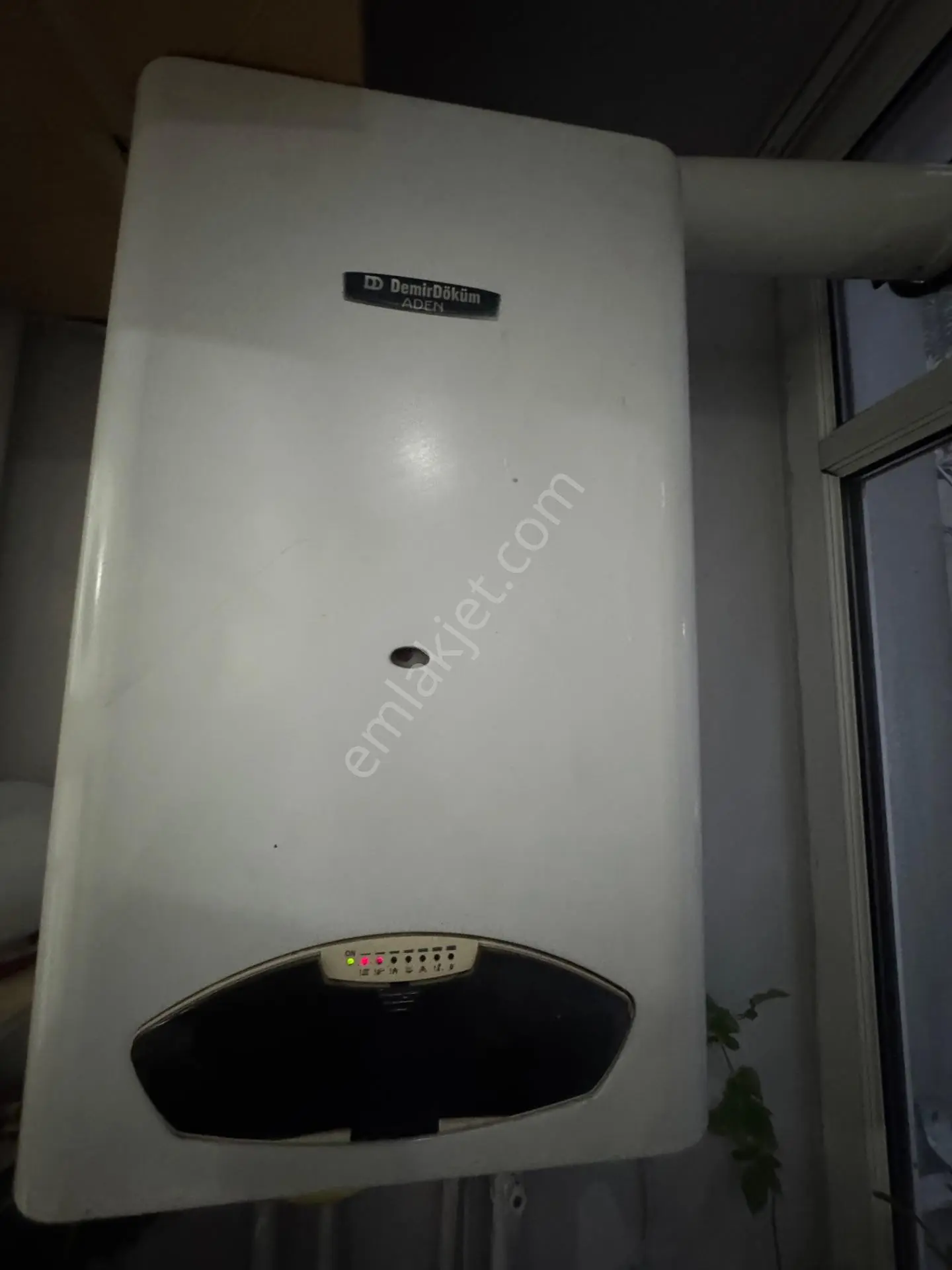 Gökdere Metro Yakınında Cadde Üzerinde Satılık 2+1 — fotoğraf 17