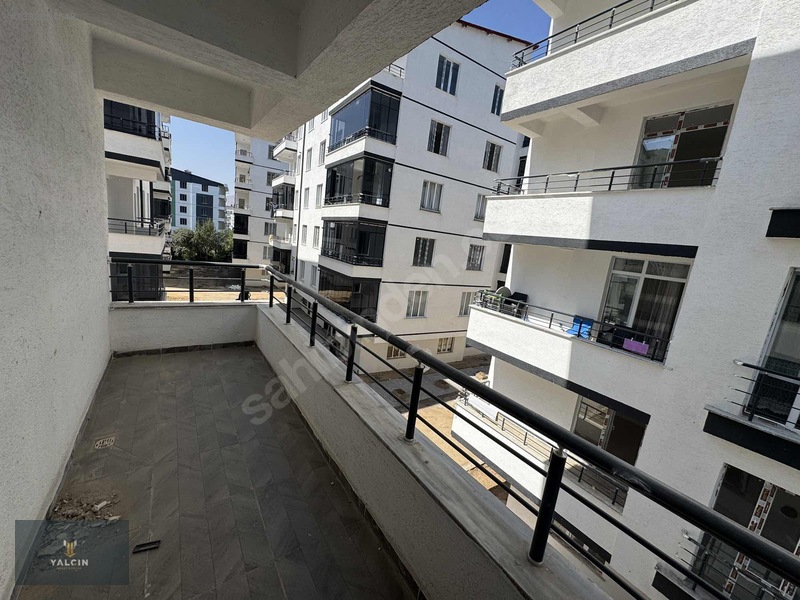 Fuar Mahallesi Site İçerisinde Satılık 2+1 Daire — fotoğraf 12