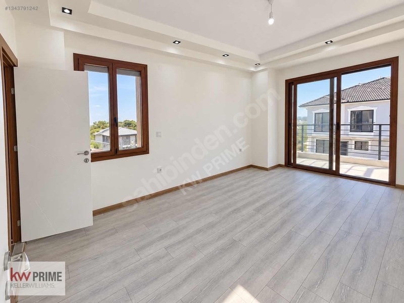 Müstakil Özel Bir Yaşam! Sonbahar Fırsat Havuzlu 5+1 Villa — fotoğraf 32