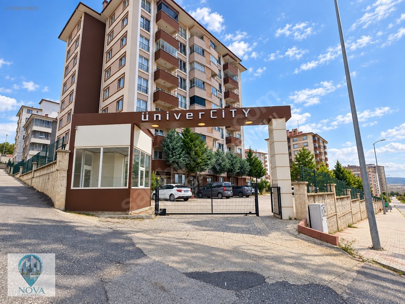 **Nova** Üniver City'De Geniş Site İçinde Kiralık 1+1 Daire