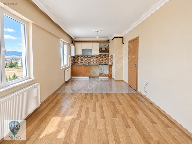 **nova** Üniver City'de Geniş Site İçinde Kiralık 1+1 Daire — fotoğraf 3