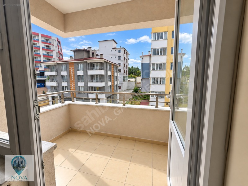 **nova** Üniver City'de Geniş Site İçinde Kiralık 1+1 Daire — fotoğraf 13