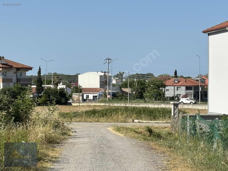 Yıldırım Emlak'tan 19 Mayıs'ta Ana Yola 500 M2 Satılık Arsa — fotoğraf 6