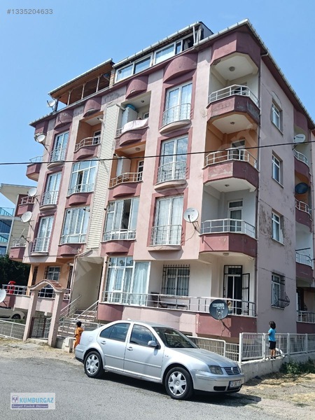 Kamiloba Da Kombili,okul A 100m