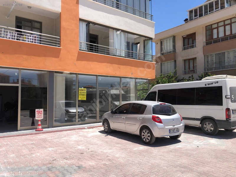 Selim Sultan Mh. 110 M2 Kiralık Dükkan — fotoğraf 3